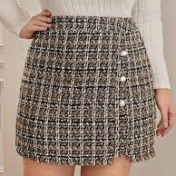 SHEIN Clasi Plus Size Woolen Skirt With High Waist - Picture 3 of 3